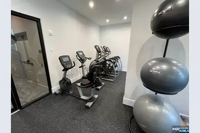 470 Main Street 611 #611, Fort Lee, NJ 07024 - Photo 21