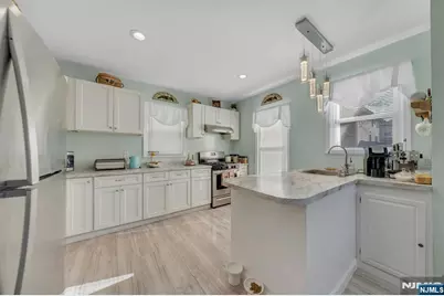 516 Forest Street, Kearny, NJ 07032 - Photo 9