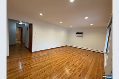 338 Brinkerhoff Avenue, Palisades Park, NJ 07650 - Photo 3