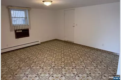 338 Brinkerhoff Avenue, Palisades Park, NJ 07650 - Photo 23