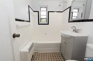 418 Esplanade 12, Hackensack, NJ 07601 - Photo 7