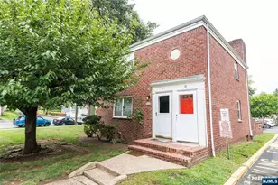 418 Esplanade 12, Hackensack, NJ 07601 - Photo 9