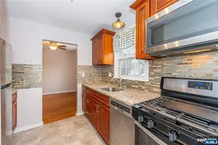 19 Wedgewood Dr 79, Verona, NJ 07044 - Photo 13