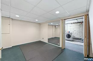 106 Delmar Ave, Cresskill, NJ 07626 - Photo 29