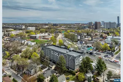 1685 Bergen Boulevard 505 #505, Fort Lee, NJ 07024 - Photo 19