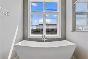 1553 West Street B, Fort Lee, NJ 07024 - Photo 13