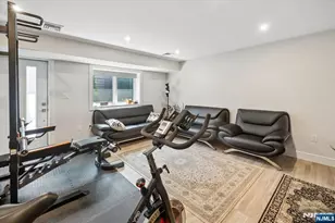 1553 West Street B, Fort Lee, NJ 07024 - Photo 19