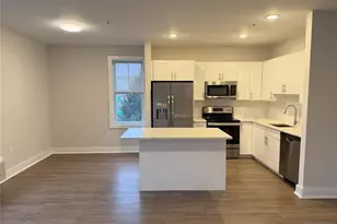 1685 Bergen Blvd 604, Fort Lee, NJ 07024 - Photo 3