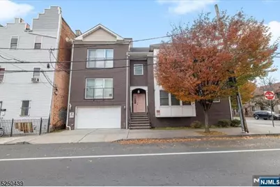 54-56 Oriental 2 #2, Newark, NJ 07104 - Photo 1