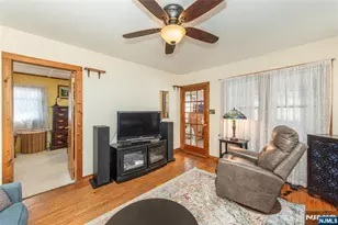 8 Shore Rd, Denville, NJ 07834 - Photo 3