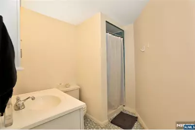 1470 Palisade Terrace, Fort Lee, NJ 07024 - Photo 11