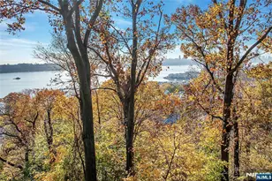 1470 Palisade Terrace, Fort Lee, NJ 07024 - Photo 21