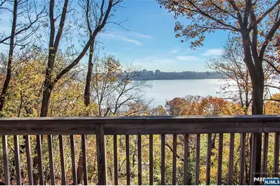 1470 Palisade Terrace, Fort Lee, NJ 07024 - Photo 17
