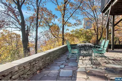 1470 Palisade Terrace, Fort Lee, NJ 07024 - Photo 25