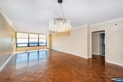 900 Palisade 18N #18N, Fort Lee, NJ 07024 - Photo 7