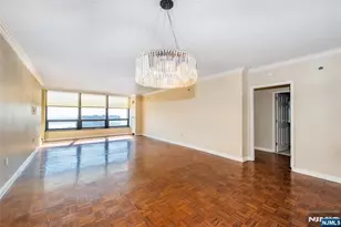 900 Palisade 18N, Fort Lee, NJ 07024 - Photo 7