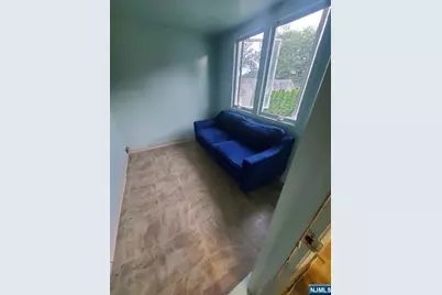 20 N Farview Avenue C #C, Paramus, NJ 07652 - Photo 7