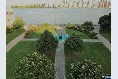 273 Roslyn Court, West New York, NJ 07093 - Photo 41