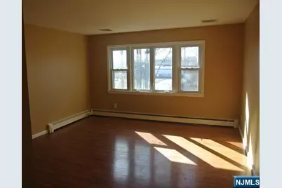 164 Scoles Avenue 2 #2, Clifton, NJ 07012 - Photo 5