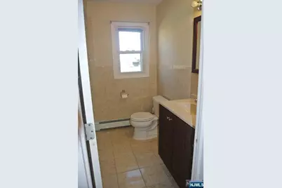 164 Scoles Avenue 2 #2, Clifton, NJ 07012 - Photo 11