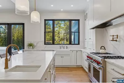 127 Stewart Road, Millburn, NJ 07078 - Photo 13