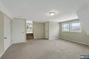 8 Iroquois Ave, Oakland, NJ 07436 - Photo 27