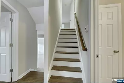 8 Iroquois Avenue, Oakland, NJ 07436 - Photo 21