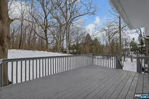 8 Iroquois Ave, Oakland, NJ 07436 - Photo 3