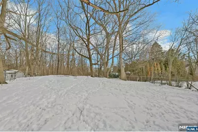 8 Iroquois Avenue, Oakland, NJ 07436 - Photo 13