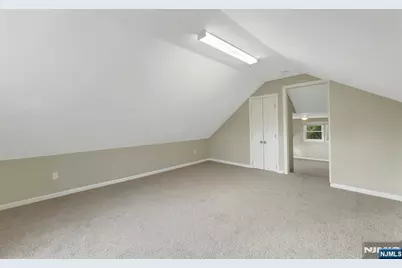 8 Iroquois Avenue, Oakland, NJ 07436 - Photo 25