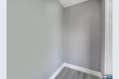 20 W 49th Street 2 #2, Bayonne, NJ 07002 - Photo 9