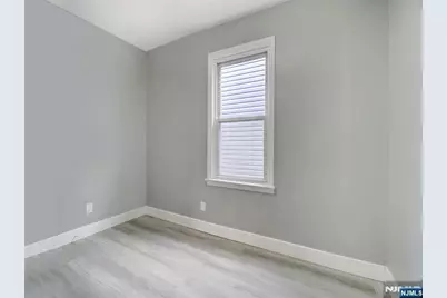 20 W 49th Street 2 #2, Bayonne, NJ 07002 - Photo 11