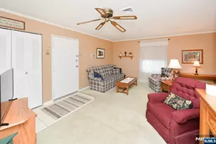 50 Rock B, Hawthorne, NJ 07506 - Photo 5