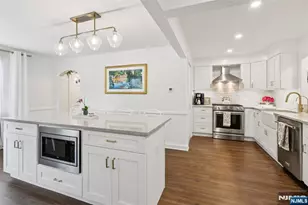 19 Linwood Ave, Midland Park, NJ 07432 - Photo 11