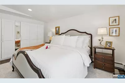 19 Linwood Avenue, Midland Park, NJ 07432 - Photo 23