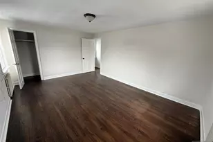 75 Elmwood Dr, Elmwood Park, NJ 07407 - Photo 17