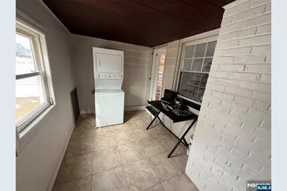 75 Elmwood Drive, Elmwood Park, NJ 07407 - Photo 15