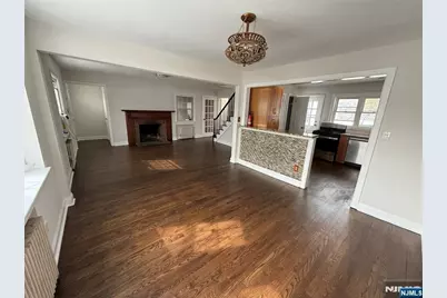 75 Elmwood Drive, Elmwood Park, NJ 07407 - Photo 5