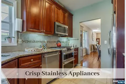 80 W Prospect Street, Waldwick, NJ 07463 - Photo 7