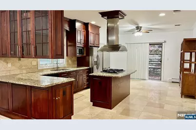 212 7th Street A #A, Palisades Park, NJ 07650 - Photo 5