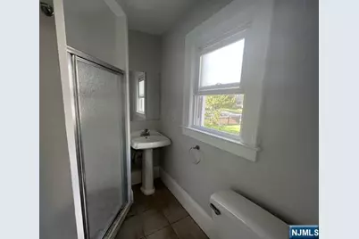 44 Gates Avenue 2 #2, Montclair, NJ 07042 - Photo 13