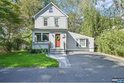 25 Maple Avenue, Demarest, NJ 07627 - Photo 3