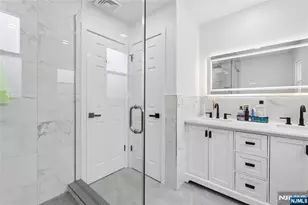 35 Farrington St, Closter, NJ 07624 - Photo 25