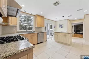 35 Farrington St, Closter, NJ 07624 - Photo 15