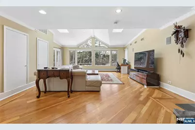 35 Farrington Street, Closter, NJ 07624 - Photo 9