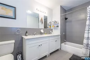 90 Clinton 206, Newark, NJ 07114 - Photo 17