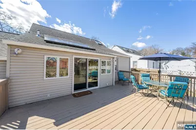 258 Ross Avenue, Hackensack, NJ 07601 - Photo 41