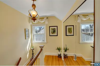 258 Ross Avenue, Hackensack, NJ 07601 - Photo 27