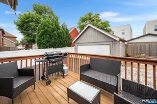 725 4th St, Secaucus, NJ 07094 - Photo 33