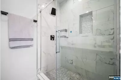 725 4th Street, Secaucus, NJ 07094 - Photo 21